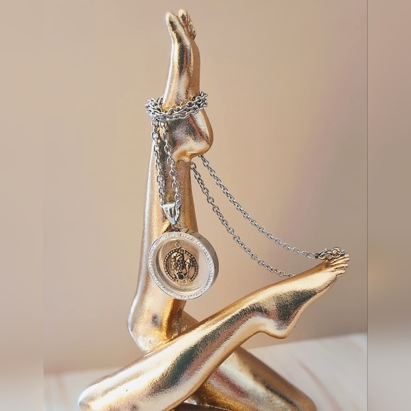 💥 Aries Zodiac Necklace – Bold, Fiery, and Fearless! - Picture 8 of 10